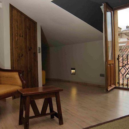 Casa Rural La Botica Oropesa Bagian luar foto